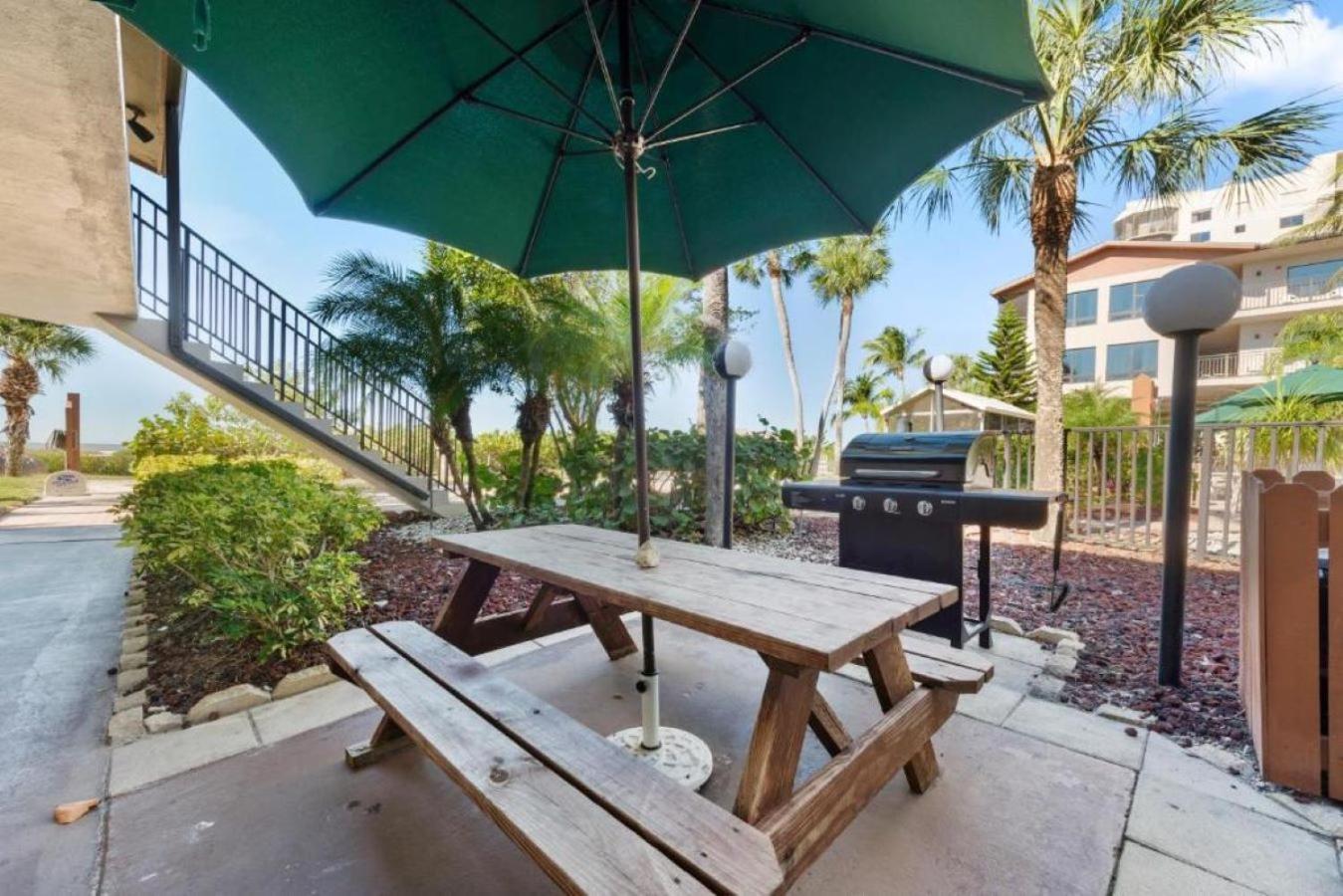 Caribbean Beach Club Fort Myers Beach Exteriér fotografie